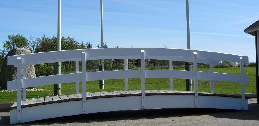 Havebro udstillet ved Annebergs Limtræ