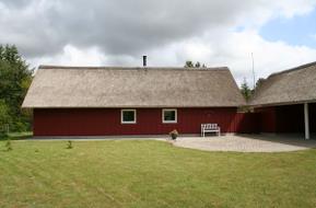Facade beklædt med MultiPlank, malet fra fabrikken i svenskrød